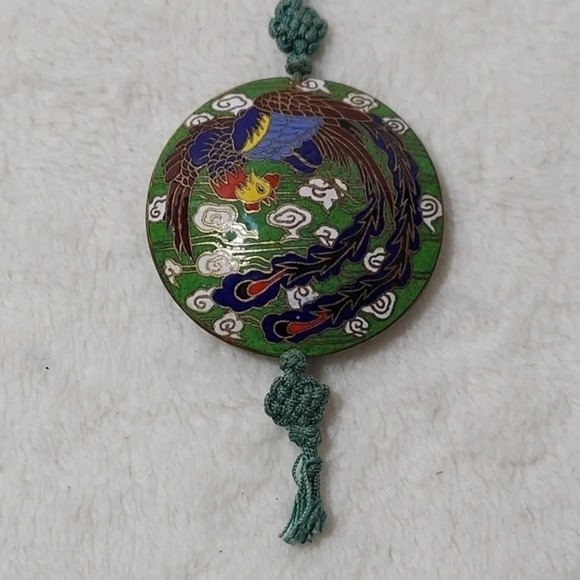 Vintage Round Cloisenne Pendant on a mint green cord - Picture 10 of 12